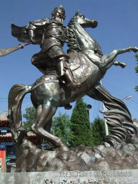 骑马关羽小区人物铜雕