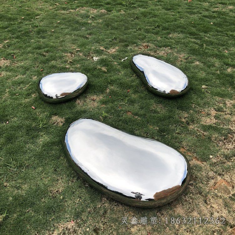 镜面鹅卵石小区不锈钢雕塑