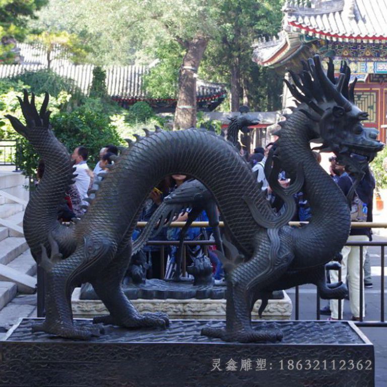 青铜龙抽象景观铜雕