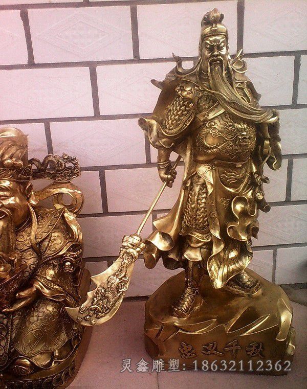 撸胡须关公人物标志铜雕