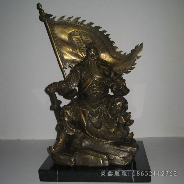 撸胡须关公人物抽象铜雕