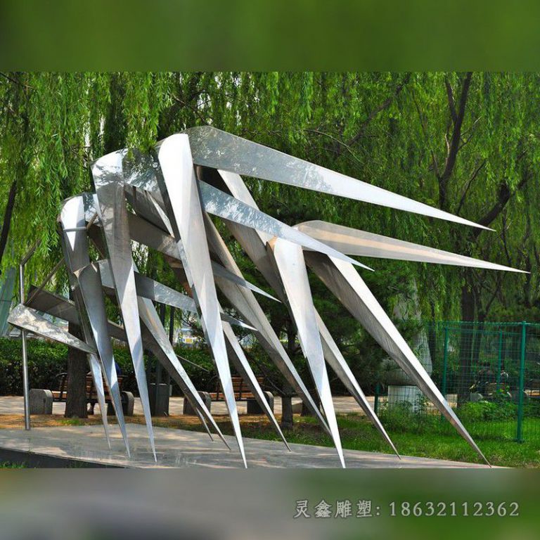 不锈钢凤竹镜面标志雕塑