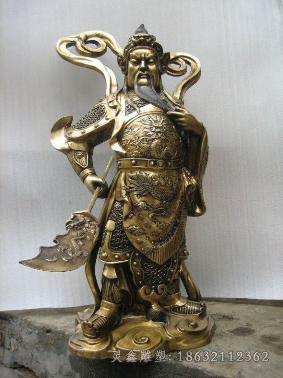 提刀关公街边景观铜雕