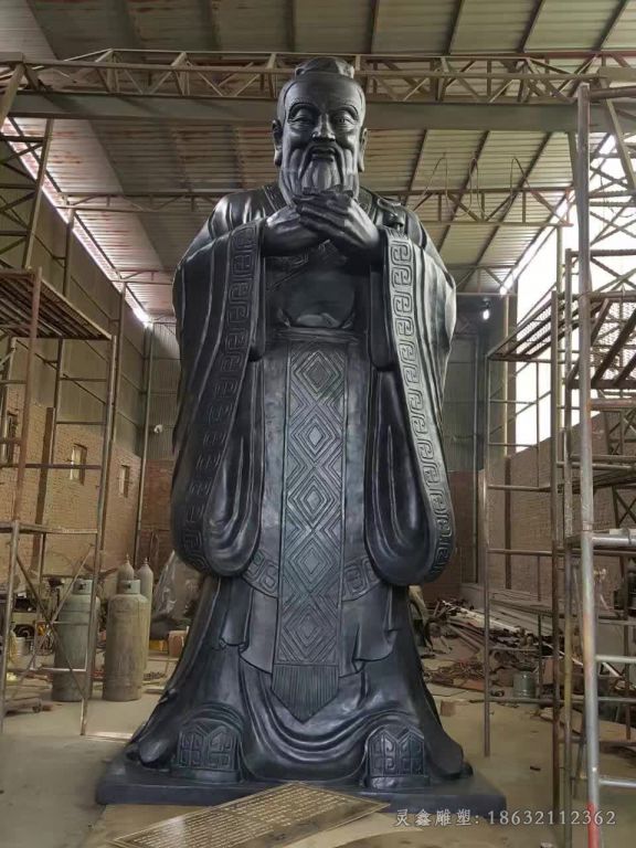 先师孔子街边人物铜雕
