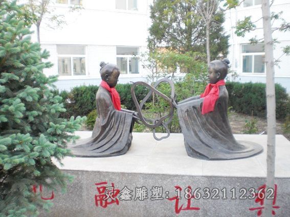 孔融让梨户外标志铜雕