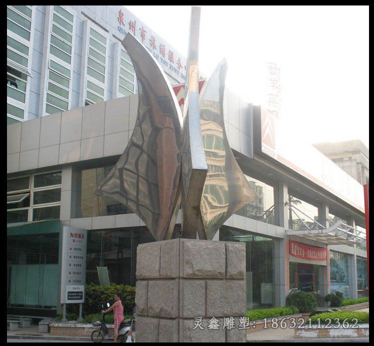 不锈钢枫叶景观园林雕塑