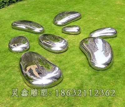 不锈钢鹅卵石商场镜面雕塑