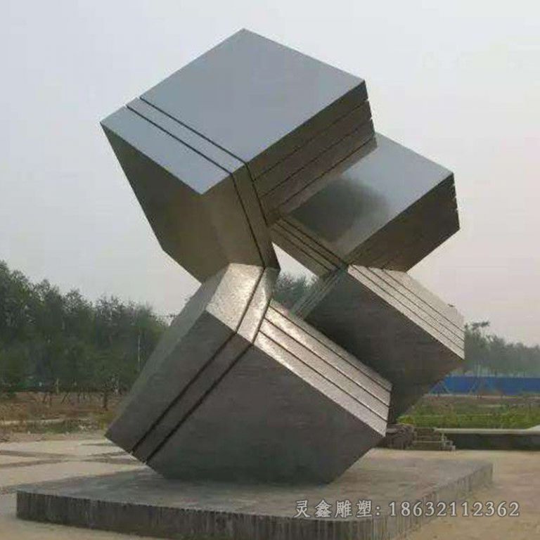 不锈钢镜面方块标志雕塑