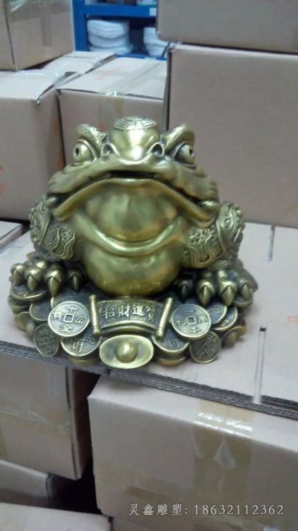 青铜金蟾校园动物铜雕