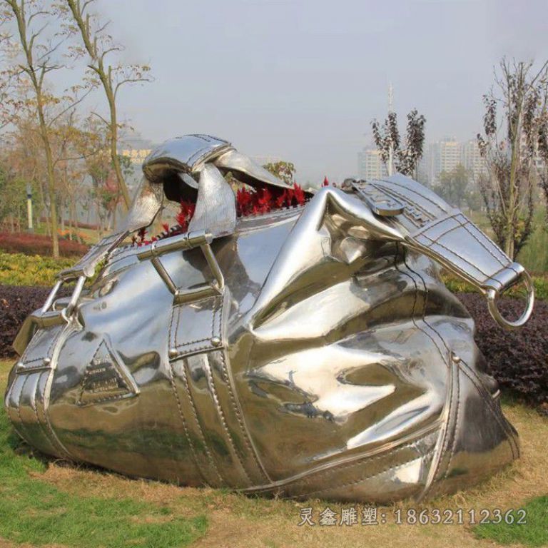 不锈钢购物袋标志雕塑