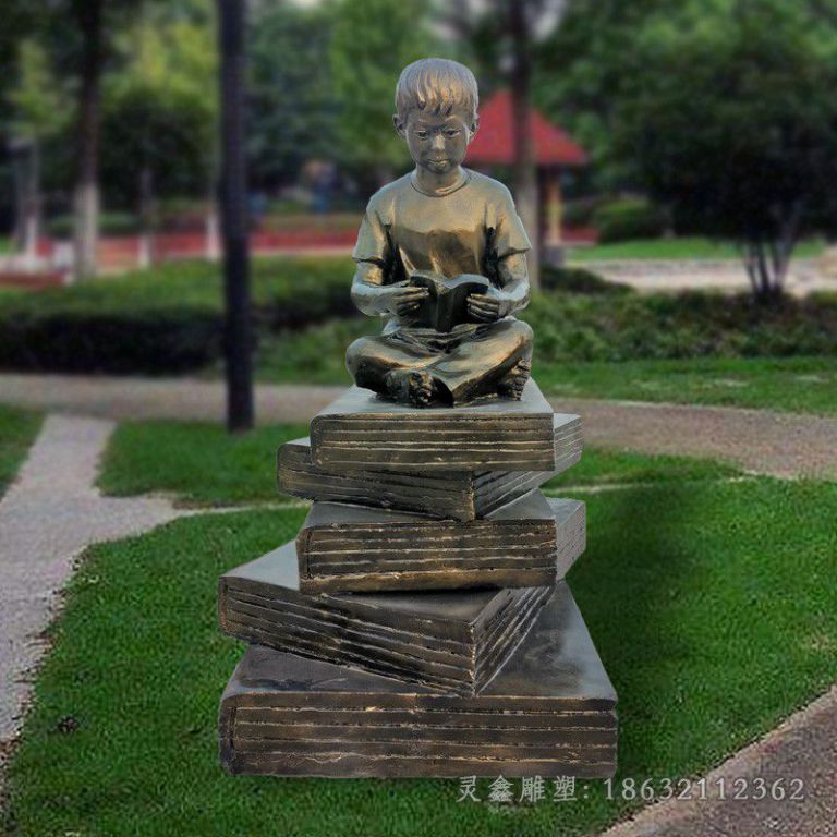 看书小男孩街边铜雕