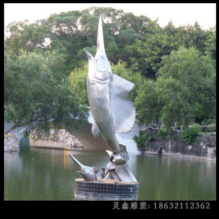 不锈钢鲨鱼公园景观雕塑