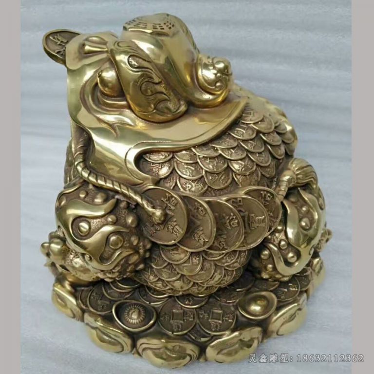 金色金蟾景观标志铜雕