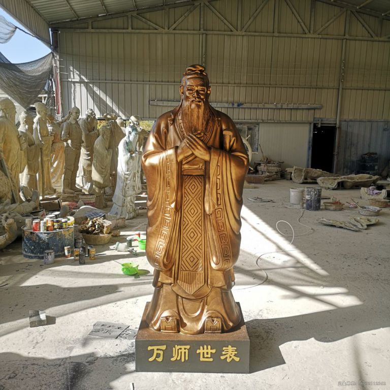 教育家孔子人物景区铜雕