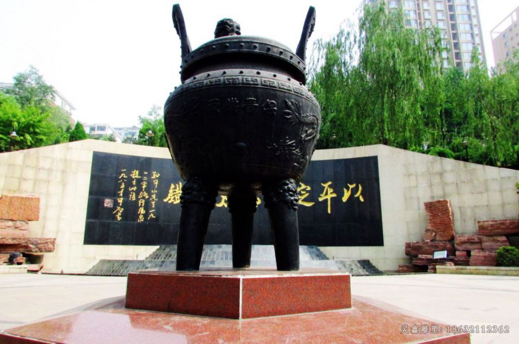 双龙戏珠香炉景观铜雕