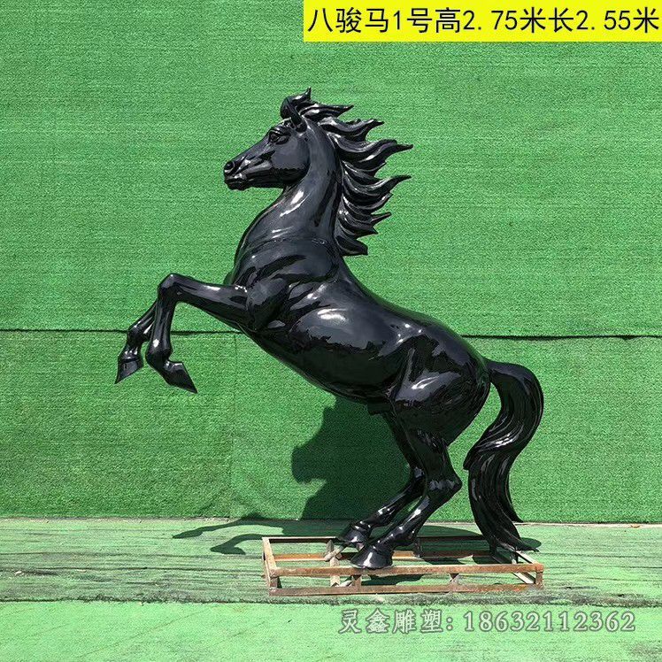 黑色马景区动物铜雕