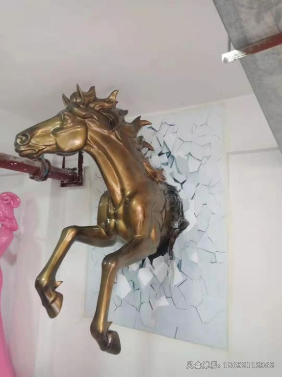 半身马庭院景观铜雕