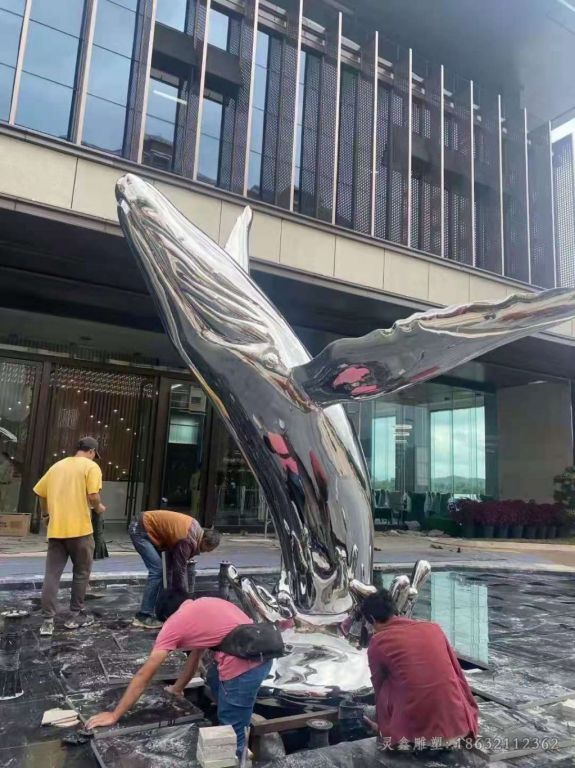 跳跃海豚不锈钢小区雕塑