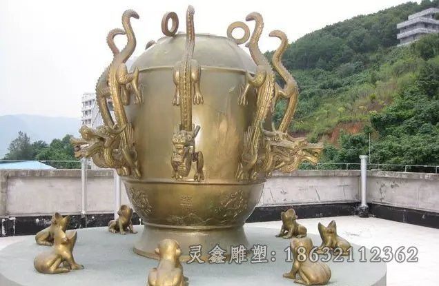 古代地动仪公园标志铜雕