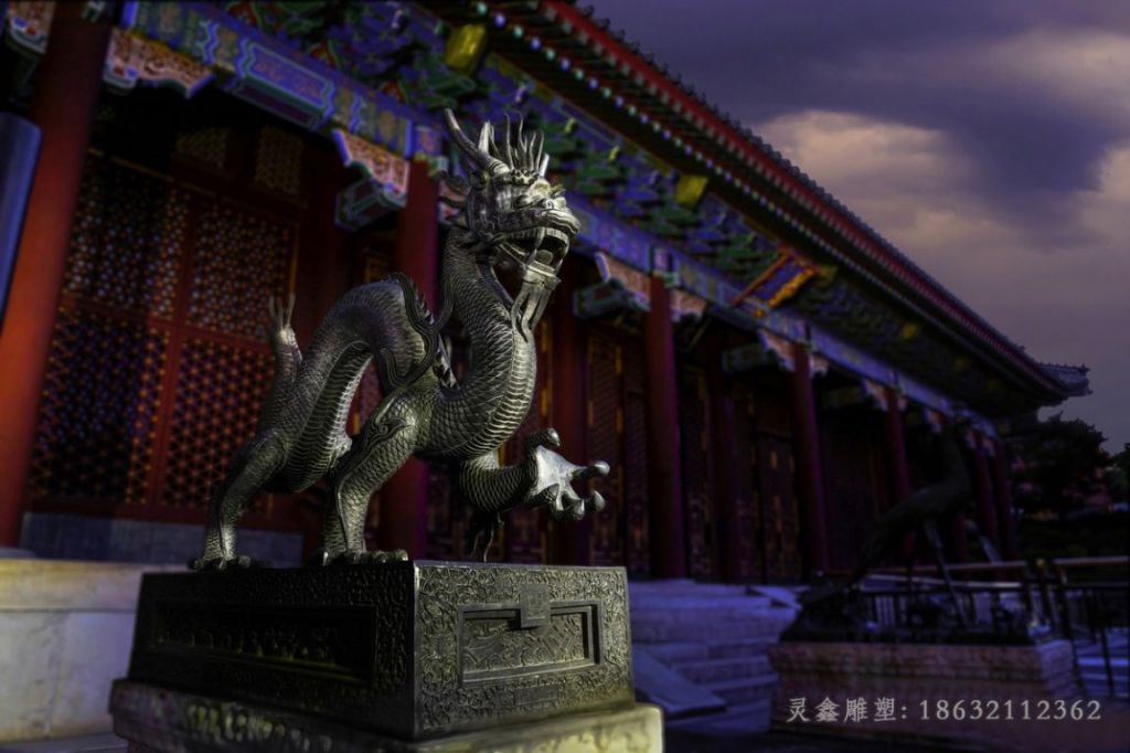 神兽龙景区动物铜雕