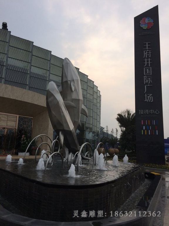 几何海豚动物不锈钢雕塑