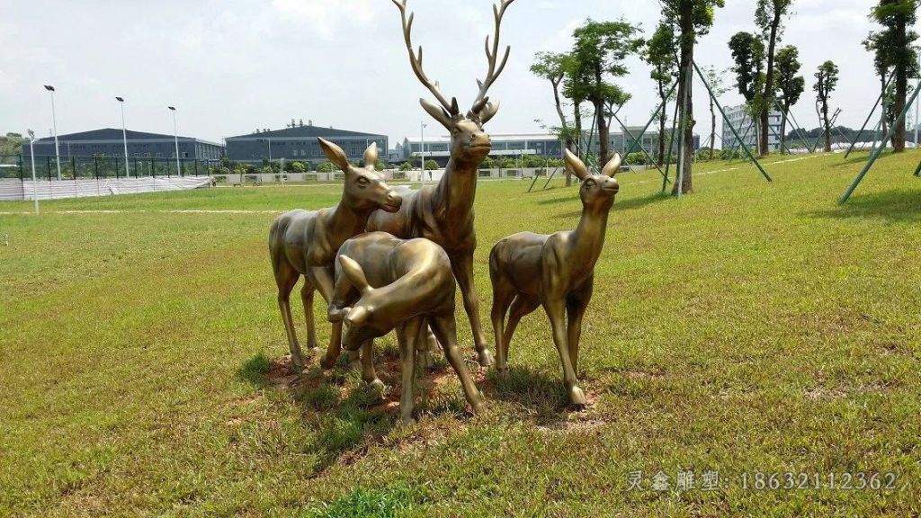 梅花鹿公园景观铜雕