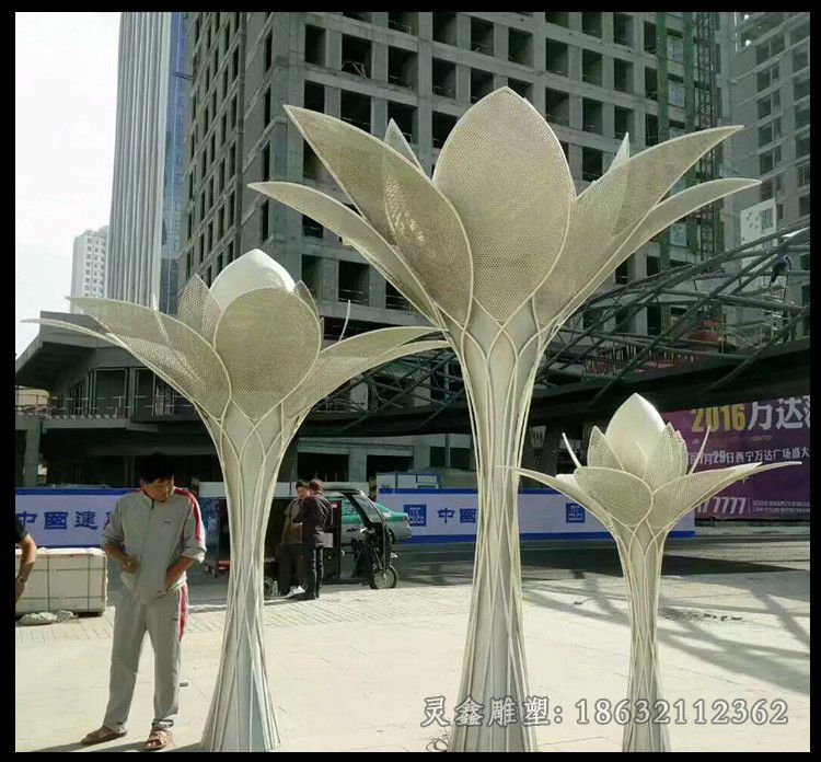 荷花景观庭院不锈钢雕塑
