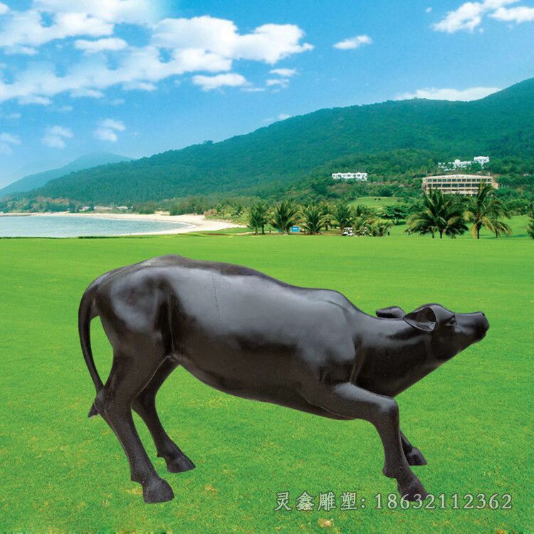 站姿牛校园景观铜雕