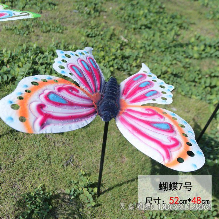 彩绘不锈钢蝴蝶小区雕塑