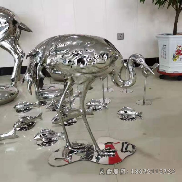 不锈钢白鹭动物雕塑