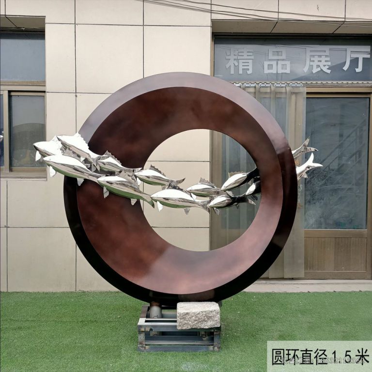 不锈钢镜面鱼群雕塑