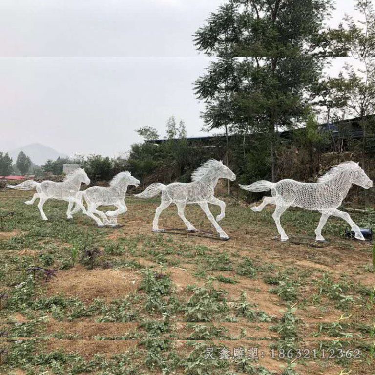 不锈钢奔跑马雕塑